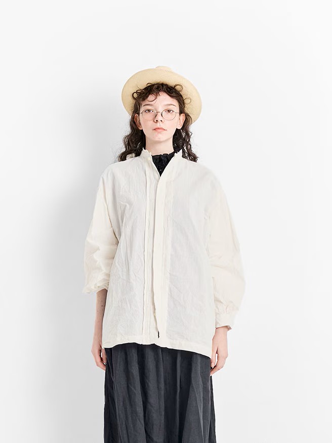 Veritecoeur Pintuck Chambray Shirt