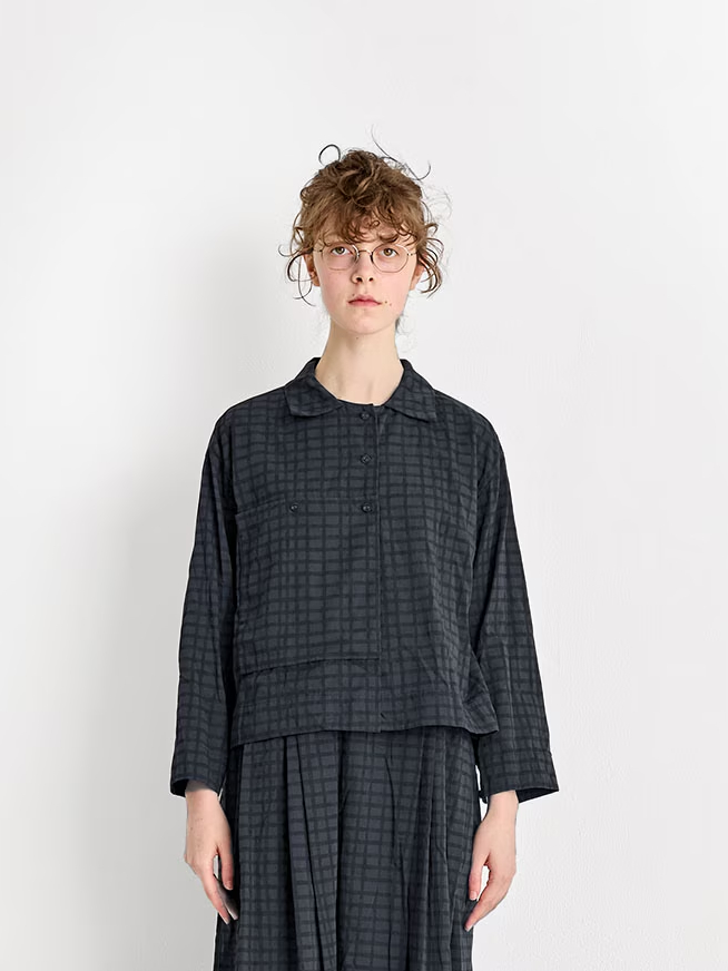 Veritecoeur Front Pocket Shirt
